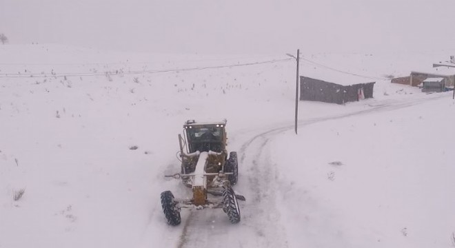 Yakutiye'de karla mücadele seferberliği