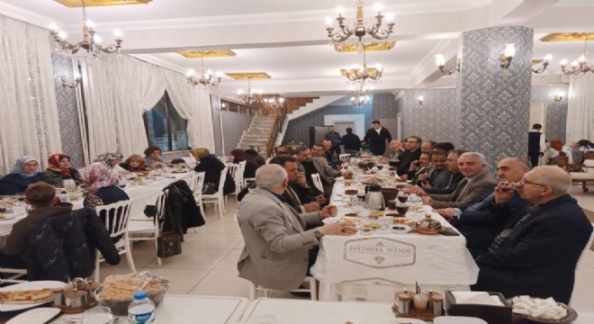 Yeni Medya Derneği'nden iftar buluşması