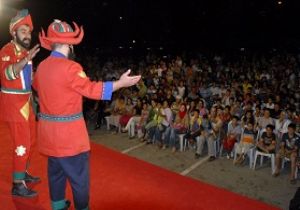 Havuzbaşında Ramazan Geceleri