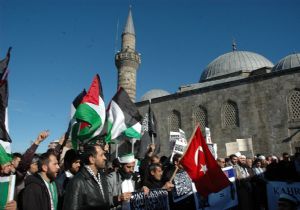 İsrail'e dadaş öfkesi