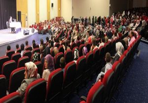 İranlı Hafızlardan Kuran ziyafeti