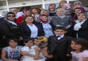 Depremzedelere Erdoğan desteği