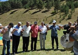 İspir'de rafting heyecanı