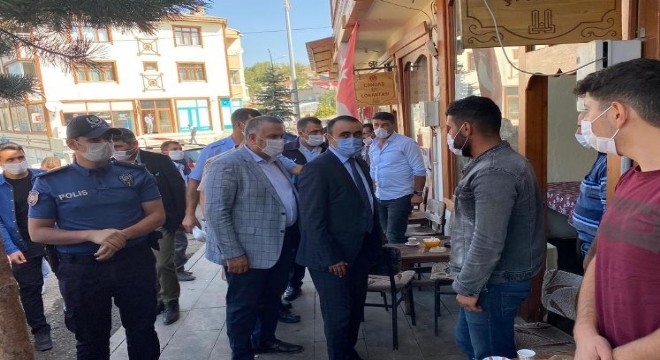 Şenkaya'da Covid-19 denetimleri aralıksız sürüyor