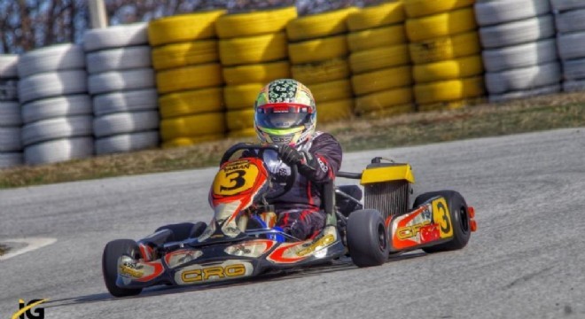 ‘Minik Eller Üşümesin' projesine sporcu desteği