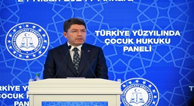 ‘Uluslararası sistem seyirci kalıyor'