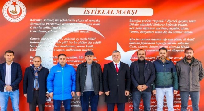 ‘Şehit ve gazilerimiz başımızın tacıdır'